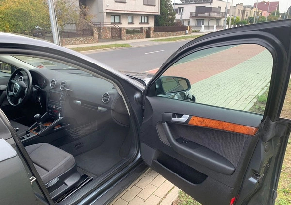 Audi A3 cena 8900 przebieg: 193375, rok produkcji 2005 z Knurów małe 352